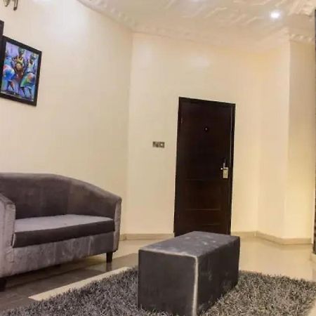 Room in Lodge - Ambience Hotels Abujahome for leisure&business travellers Extérieur photo
