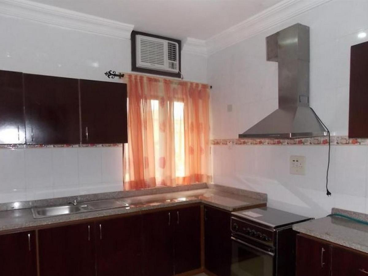 Room in Lodge - Ambience Hotels Abujahome for leisure&business travellers Extérieur photo