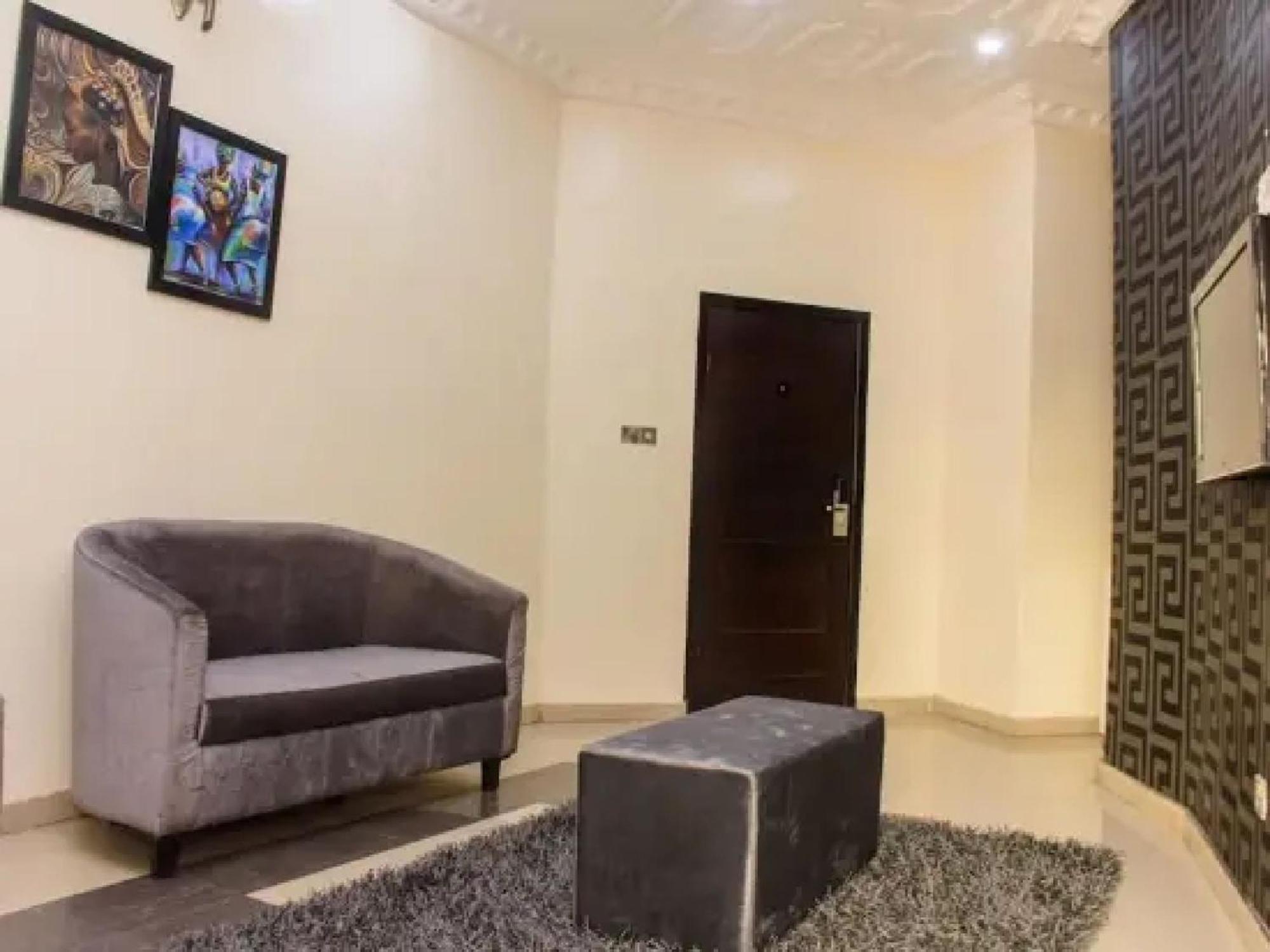 Room in Lodge - Ambience Hotels Abujahome for leisure&business travellers Extérieur photo